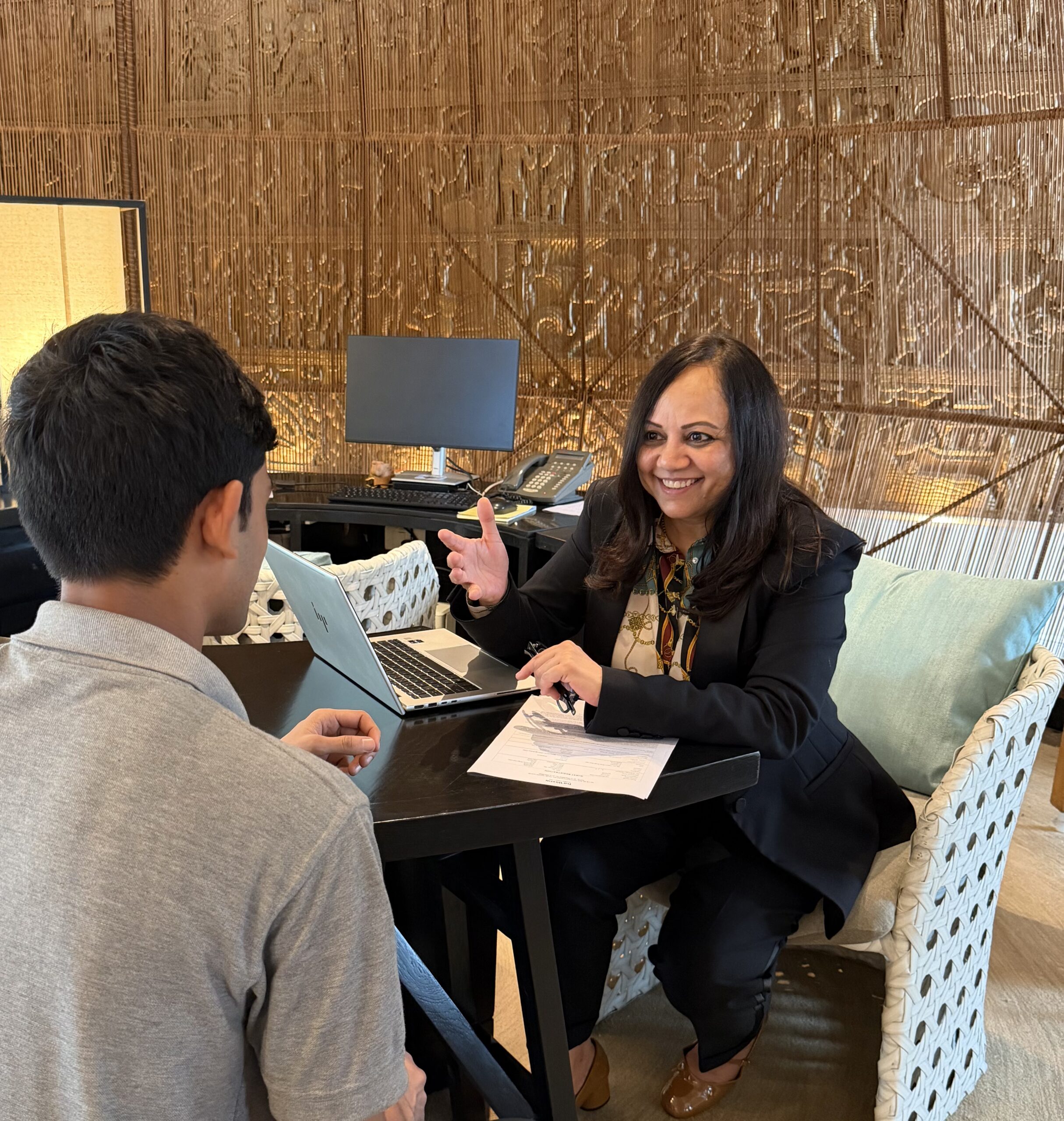 Vibhuti Sharma coaching a leadership session