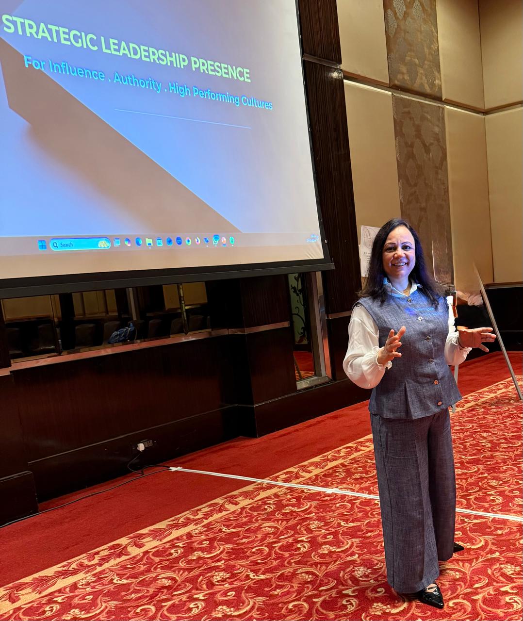 Vibhuti Sharma facilitating a leadership session
